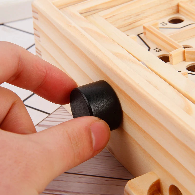 Labyrinth Game Wooden Maze Puzzle Adult Kids IQ Toys Educación Montessori Hand Eye Coordination Juegos De Ingenio